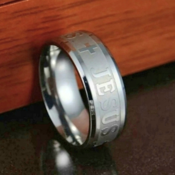 Silver Stainless Steel JESUS Insignia Emblem Embossed Engraved 8mm 8mm Band Ring - Picture 7 of 14